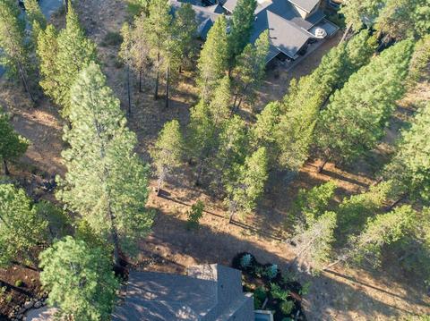 56196 Sable Rock Loop, Bend, OR 97707 photo 12