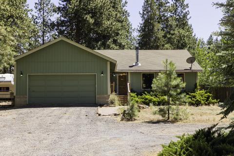 60630 River Bend Dr, Bend, OR 97702 photo 1