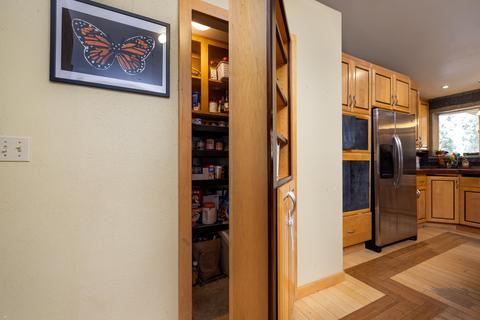 60630 River Bend Dr, Bend, OR 97702 photo 10