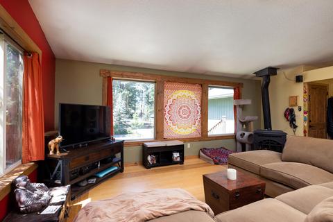 60630 River Bend Dr, Bend, OR 97702 photo 5