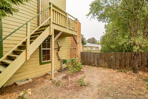 211 Third St, Phoenix, OR 97535 photo 25