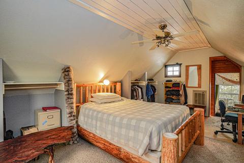 211 Third St, Phoenix, OR 97535 photo 13