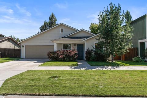 21363 Pecoraro Loop, Bend, OR 97701 photo 1