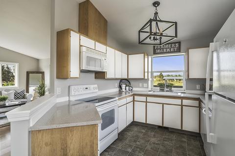 21772 Repine Dr, Bend, OR 97701 photo 9