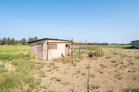 21772 Repine Dr, Bend, OR 97701 photo 49