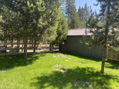 52784 Day Rd, La Pine, OR 97739 photo 2