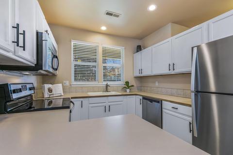 62597 Hawkview Rd, Bend, OR 97701 photo 4