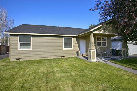 62597 Hawkview Rd, Bend, OR 97701 photo 1