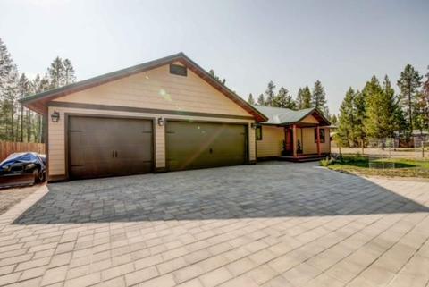 56261 Stellar Dr, Bend, OR 97707 photo 1