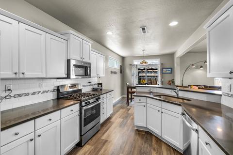 620 SE Glencoe Pl, Bend, OR 97702 photo 18