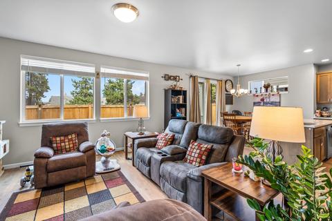 20434 Cider Ct, Bend, OR 97702 photo 12