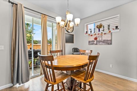 20434 Cider Ct, Bend, OR 97702 photo 4