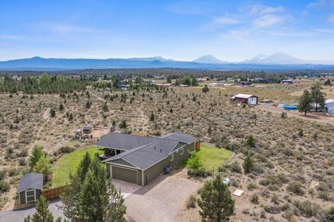 66973 Lance Rd, Bend, OR 97703 photo 1