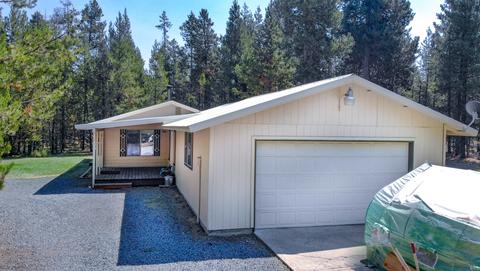 16073 Aqua Rd, La Pine, OR 97739 photo 3