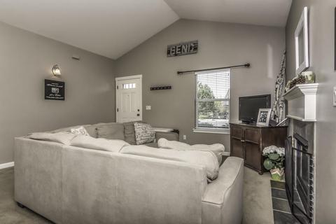20687 Beaumont Dr, Bend, OR 97701 photo 7