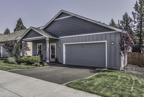 20687 Beaumont Dr, Bend, OR 97701 photo 2