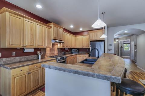20465 Jacklight Ln, Bend, OR 97702 photo 5