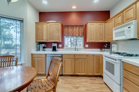 19894 Powers Rd, Bend, OR 97702 photo 32