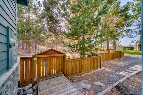 19894 Powers Rd, Bend, OR 97702 photo 37