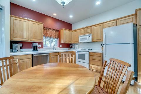 19894 Powers Rd, Bend, OR 97702 photo 35