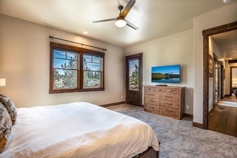 22941 Ghost Tree Ln, Bend, OR 97701 photo 23