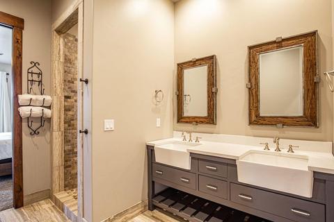 22941 Ghost Tree Ln, Bend, OR 97701 photo 19