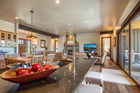 22941 Ghost Tree Ln, Bend, OR 97701 photo 12