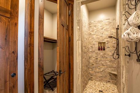 22941 Ghost Tree Ln, Bend, OR 97701 photo 31