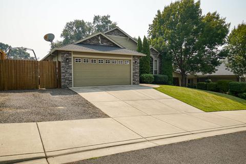 1097 Highlands Dr, Eagle Point, OR 97524 photo 22