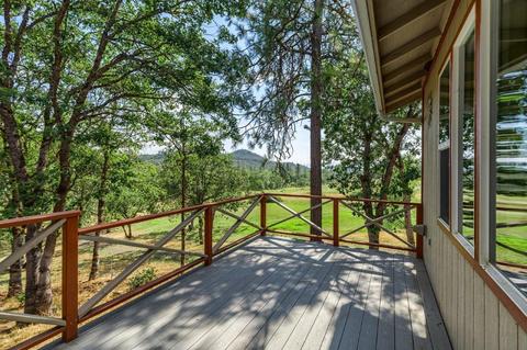 1850 Worthington Rd, Eagle Point, OR 97524 photo 4