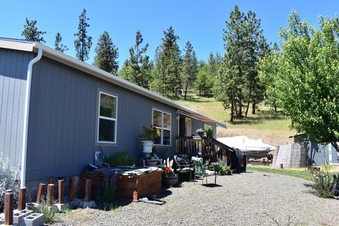230 Leafwood Dr, Eagle Point, OR 97524 photo 16