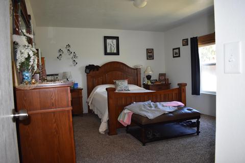 230 Leafwood Dr, Eagle Point, OR 97524 photo 46
