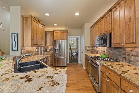 1101 E Timber Pine Dr, Sisters, OR 97759 photo 15