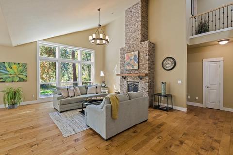 1101 E Timber Pine Dr, Sisters, OR 97759 photo 9