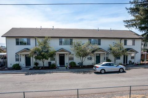 148 S Haskell St, Central Point, OR 97502 photo 1