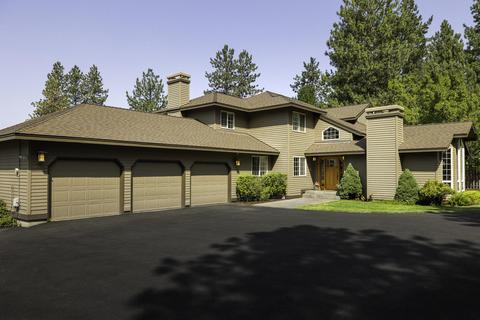 60053 Ridgeview Ct, Bend, OR 97702 photo 2