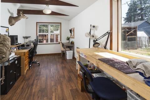 19225 Cherokee Rd, Bend, OR 97702 photo 11