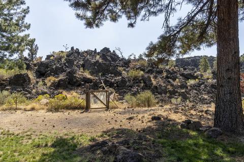 19225 Cherokee Rd, Bend, OR 97702 photo 20