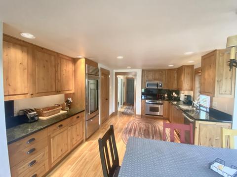55395 Big River Dr, Bend, OR 97707 photo 6