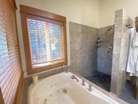 55395 Big River Dr, Bend, OR 97707 photo 17