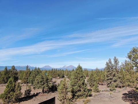 17909 Cascade Estates Dr, Bend, OR 97703 photo 3