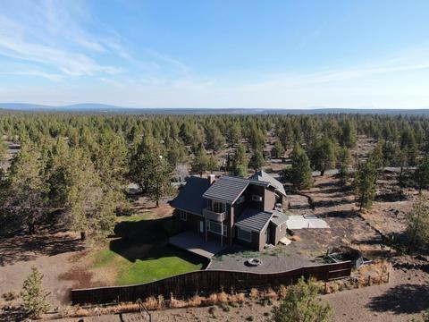 17909 Cascade Estates Dr, Bend, OR 97703 photo 1