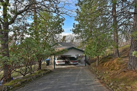 805 Mesa Dr, Eagle Point, OR 97524 photo 20