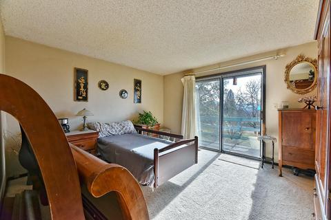 805 Mesa Dr, Eagle Point, OR 97524 photo 16