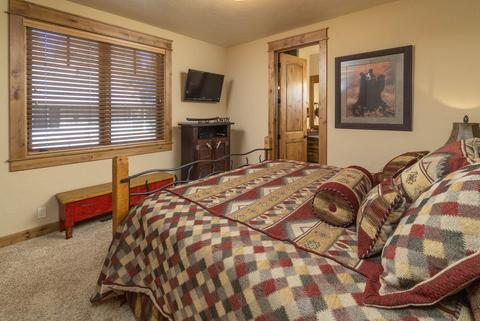 56395 Fireglass Loop, Bend, OR 97707 photo 15