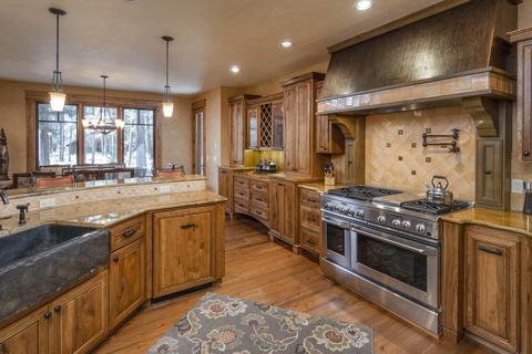 56395 Fireglass Loop, Bend, OR 97707 photo 7