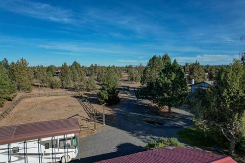 63825 Pioneer Loop, Bend, OR 97701 photo 32