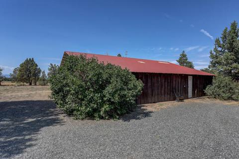 63825 Pioneer Loop, Bend, OR 97701 photo 30