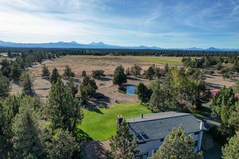 63825 Pioneer Loop, Bend, OR 97701 photo 37