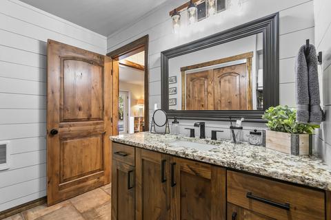 54822 Maple Dr, Bend, OR 97707 photo 33